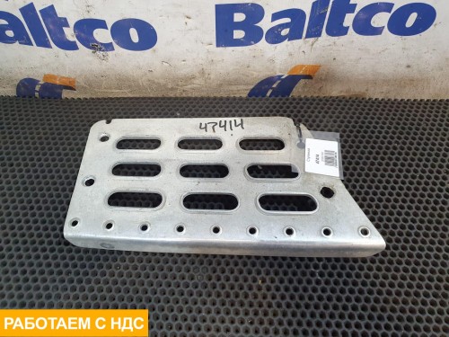 Ступенька левая