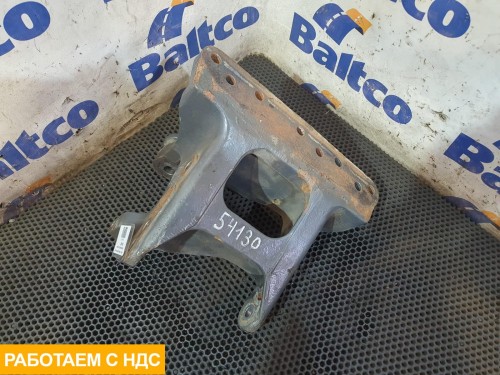 Кронштейн крепления передней рессоры правый