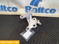 Петля двери левая